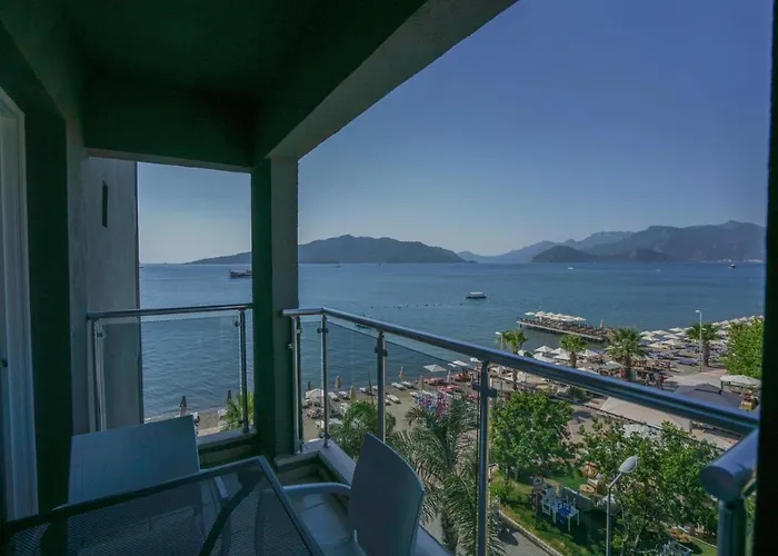 Yunus Hotel